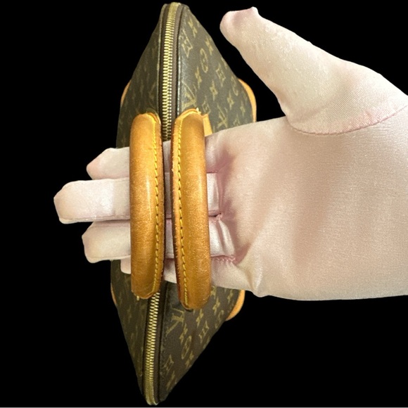 Live Show Listing: Louis Vuitton Alma PM - Picture 11 of 12